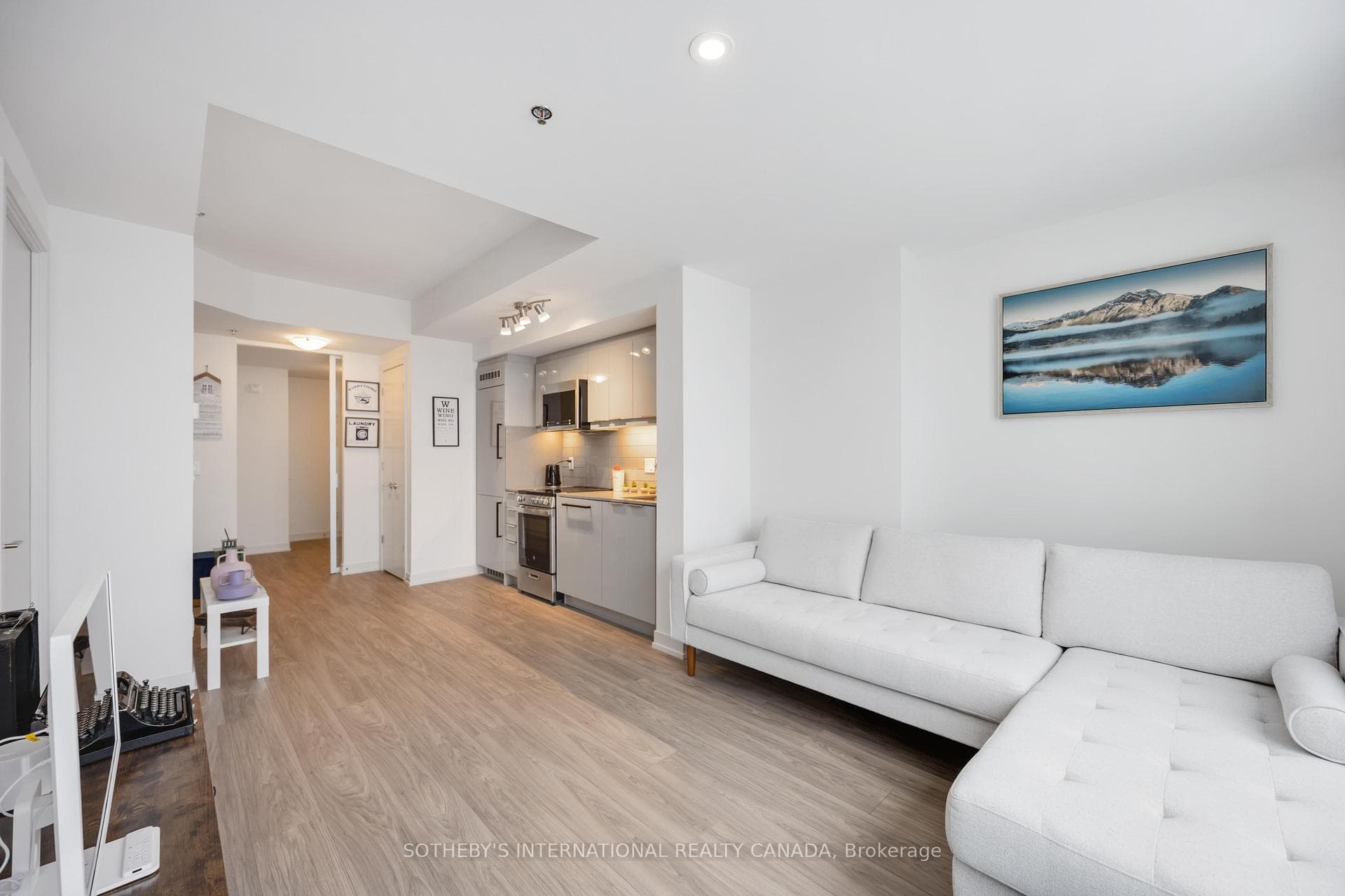 90 Glen Everest Road Unit 709 photo 7