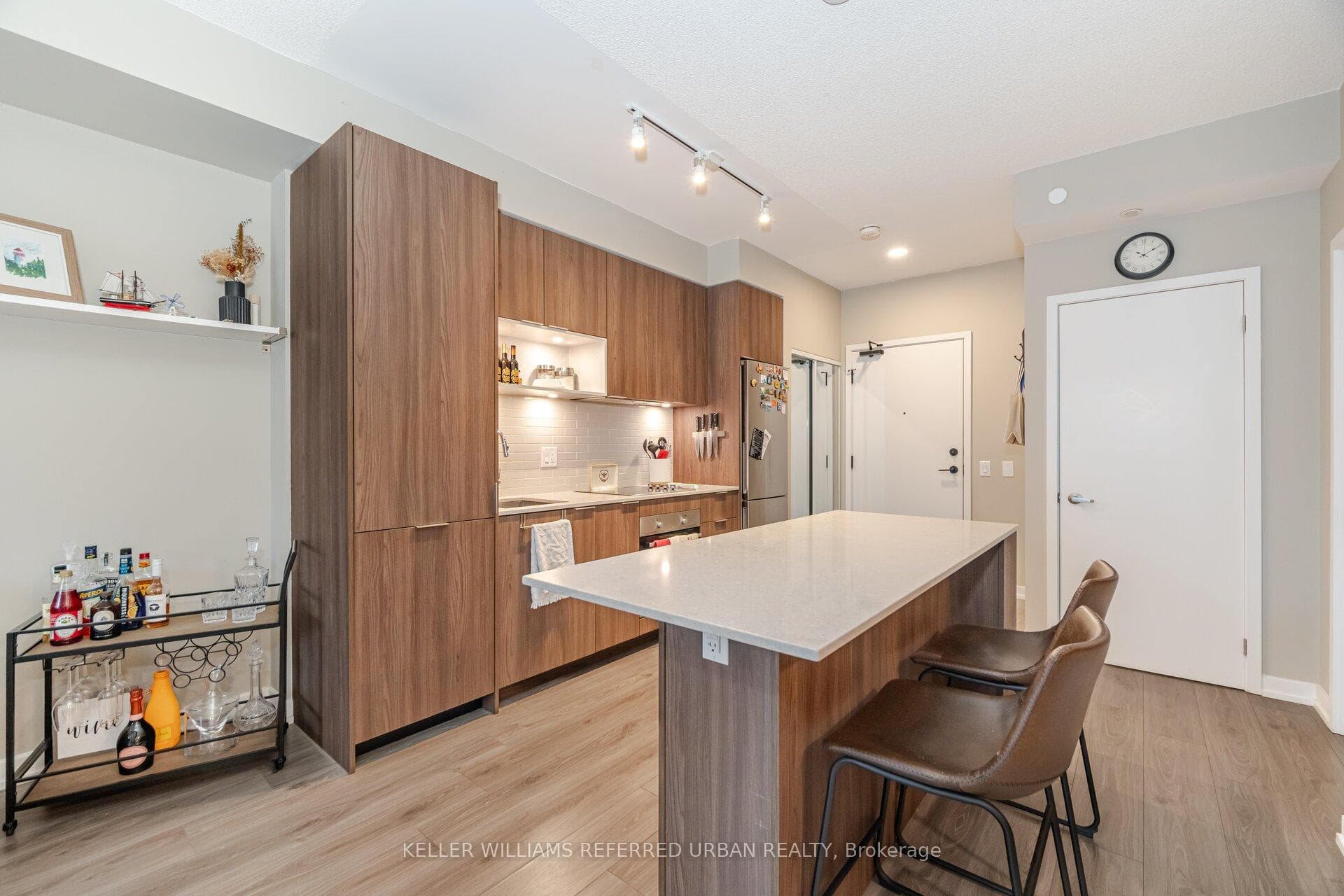20 Tubman Avenue Unit 807 photo 6