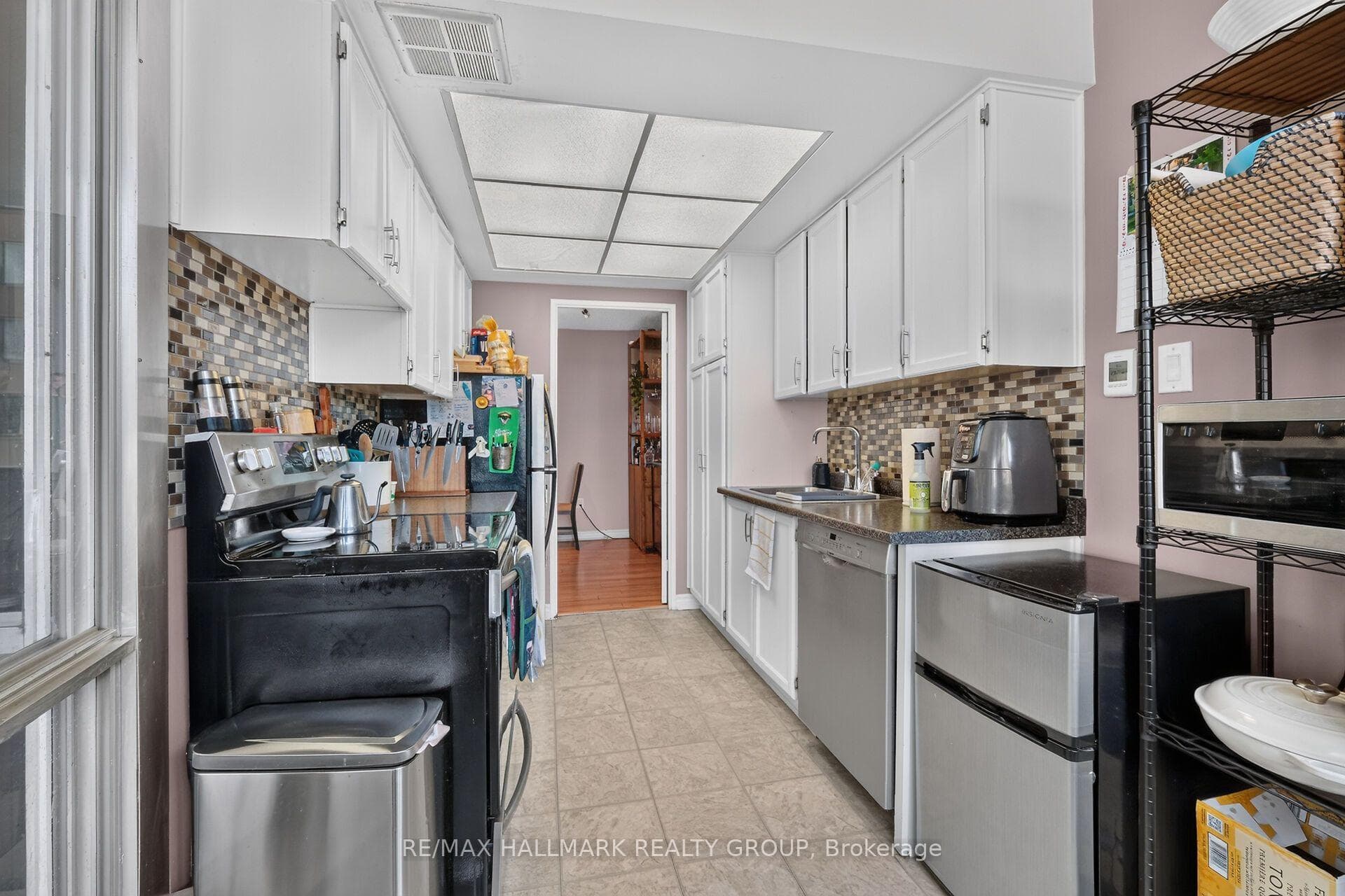 530 Laurier Avenue Unit 1907 photo 17