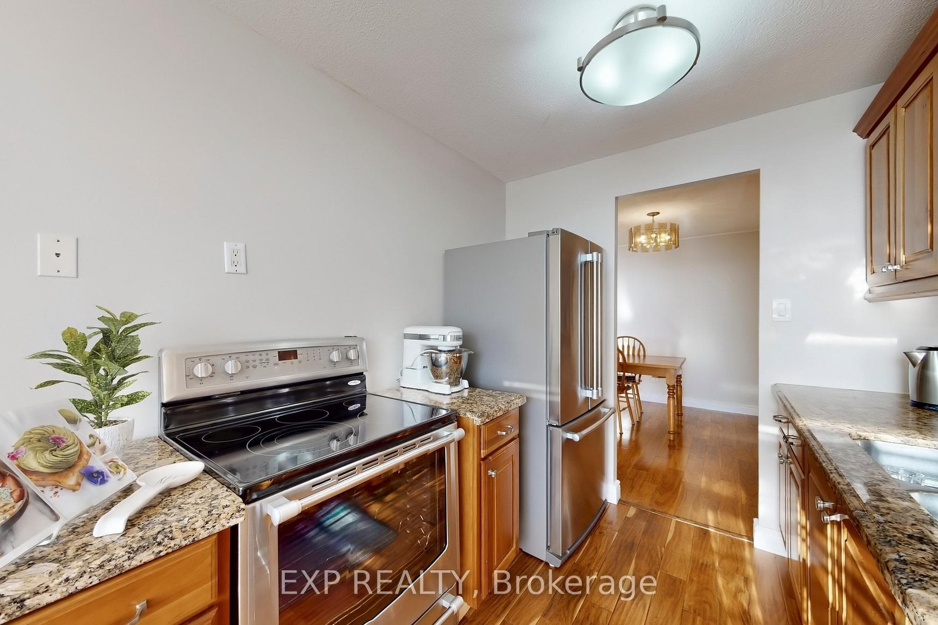 15 Kensington Road Unit 1606 photo 16