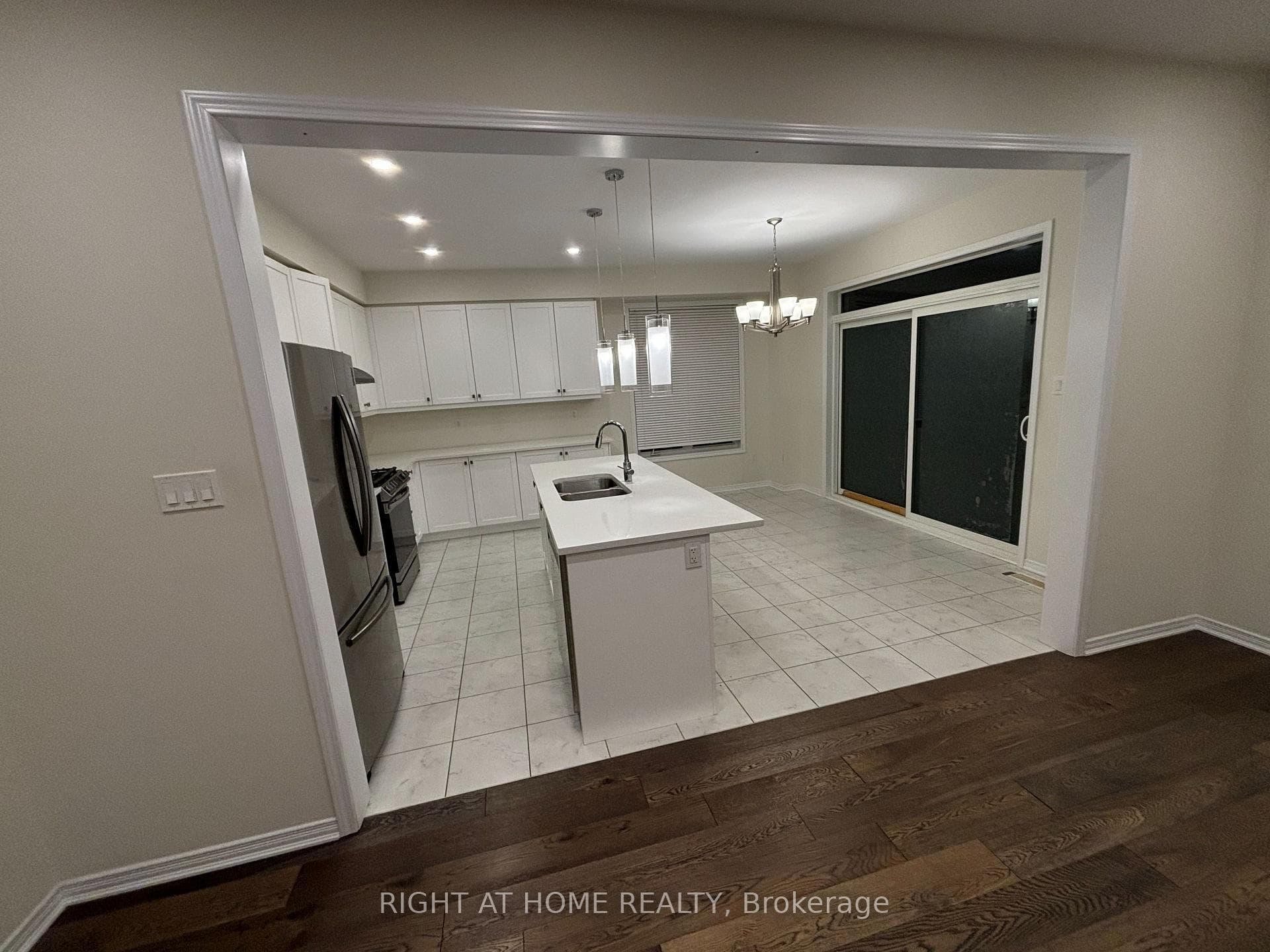 27 Royal Coachman Way photo 5