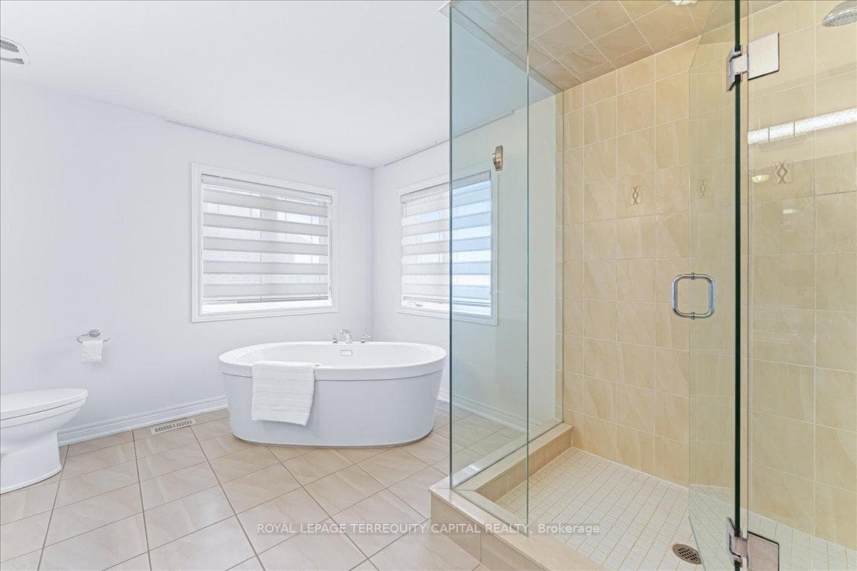 1011 Green Street photo 20