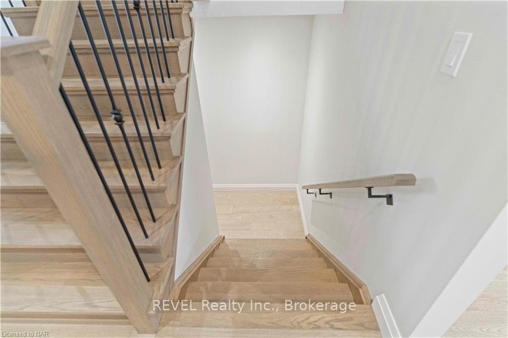 18 PURSEL Street photo 34