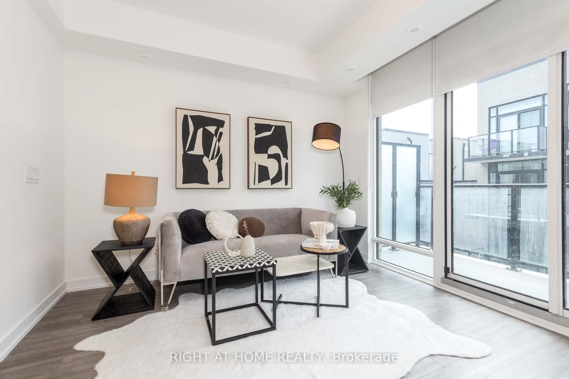871 Sheppard Avenue Unit 33 photo 11