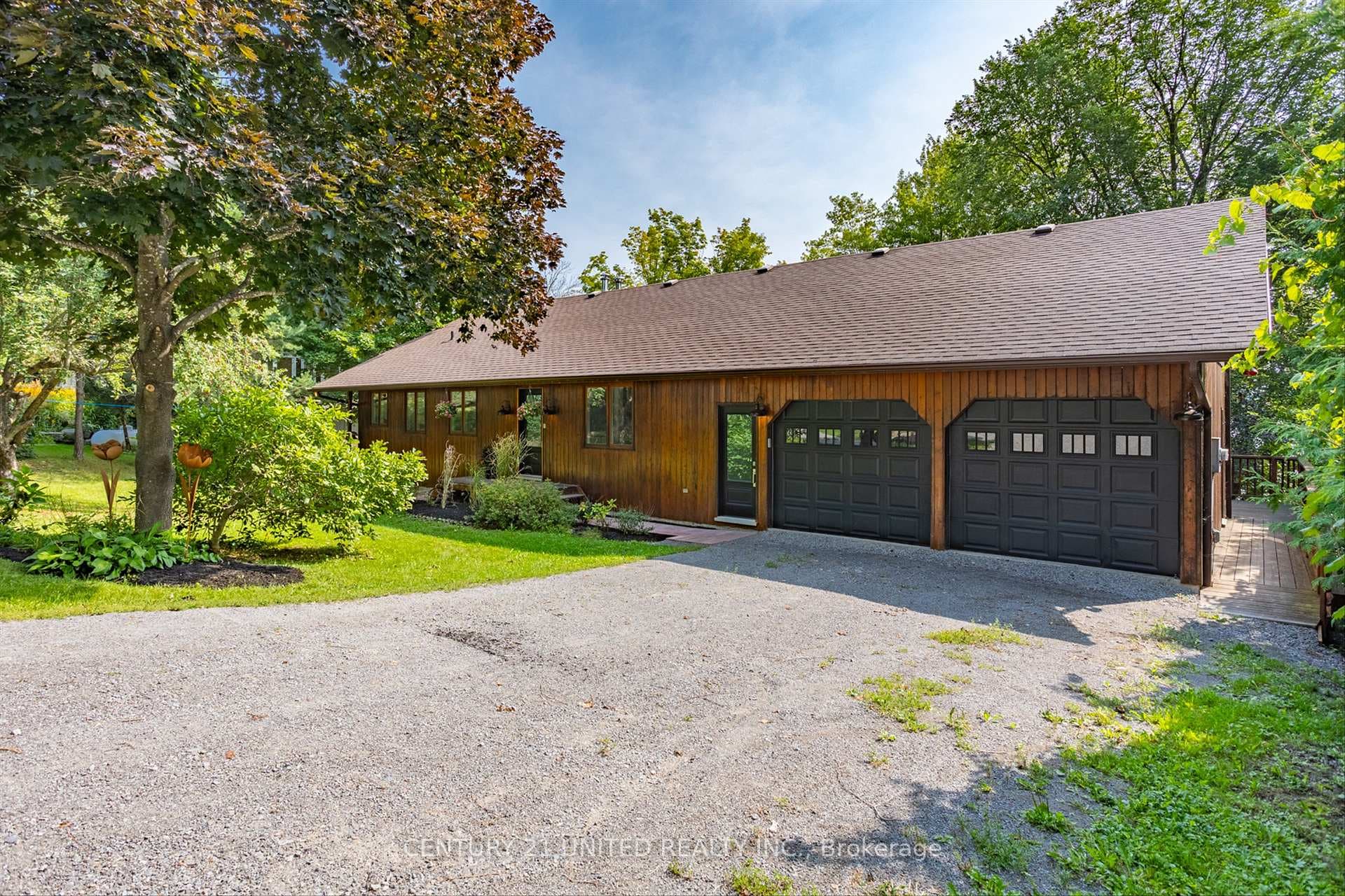731 Erlwyn Drive photo 6