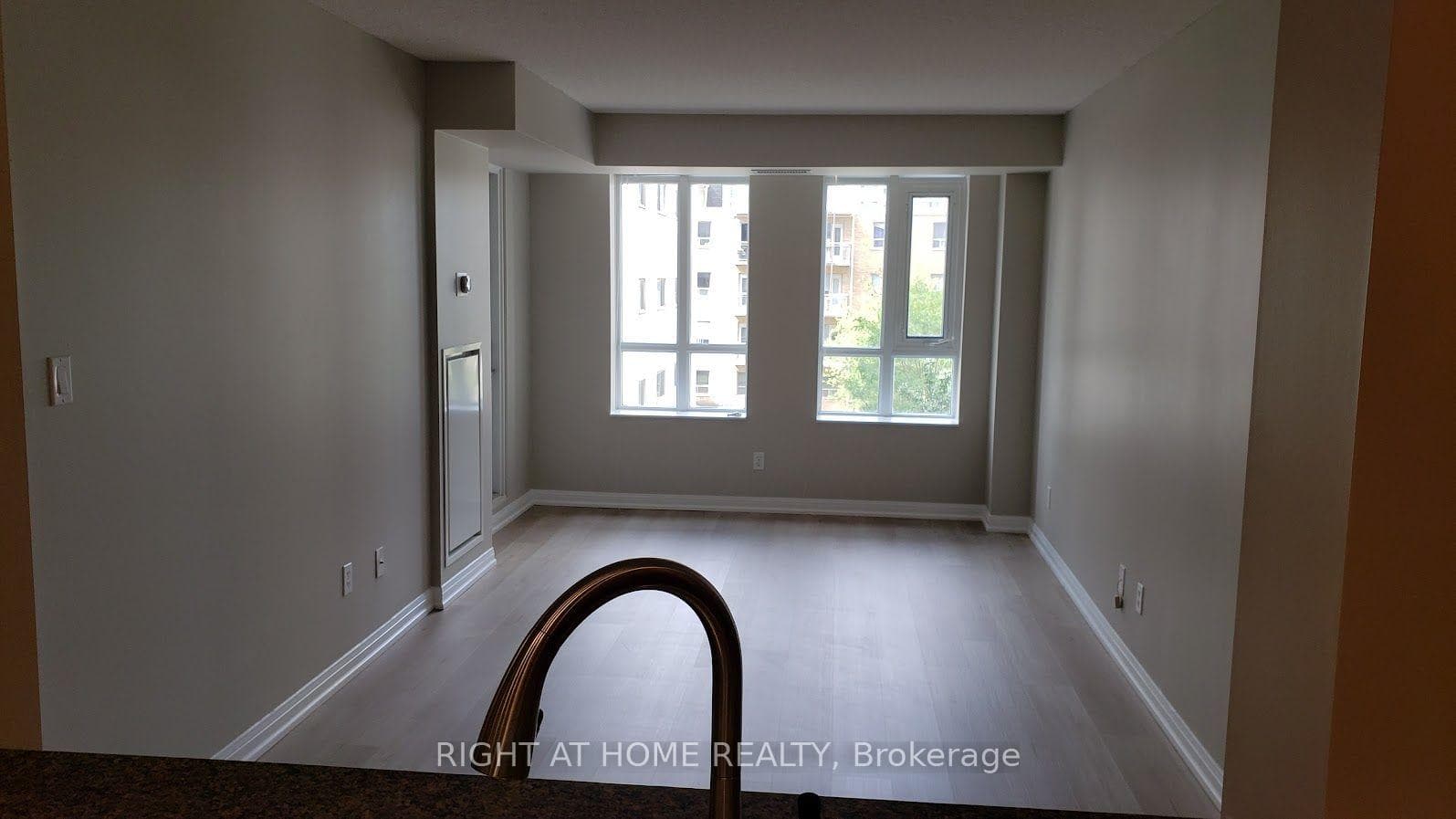 900 Mount Pleasant Road Unit 327 photo 6