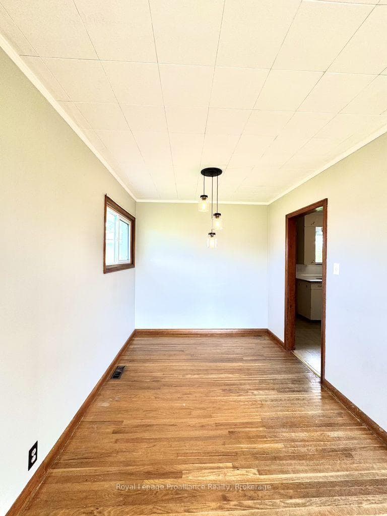 886D Grills Road photo 7