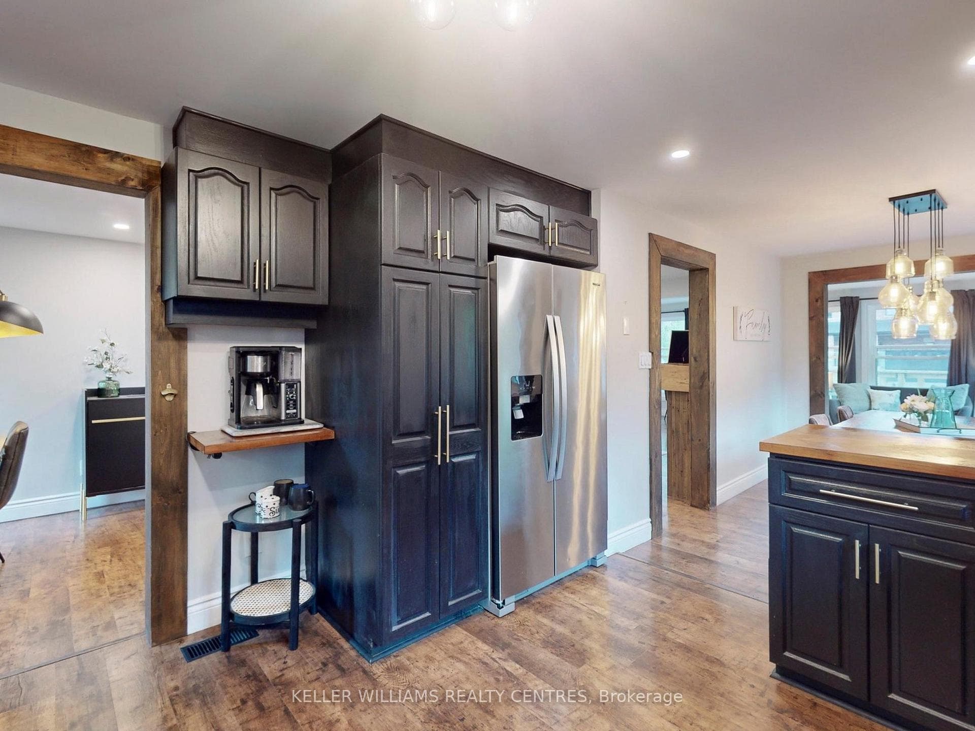 1742 Wingrove Avenue photo 3