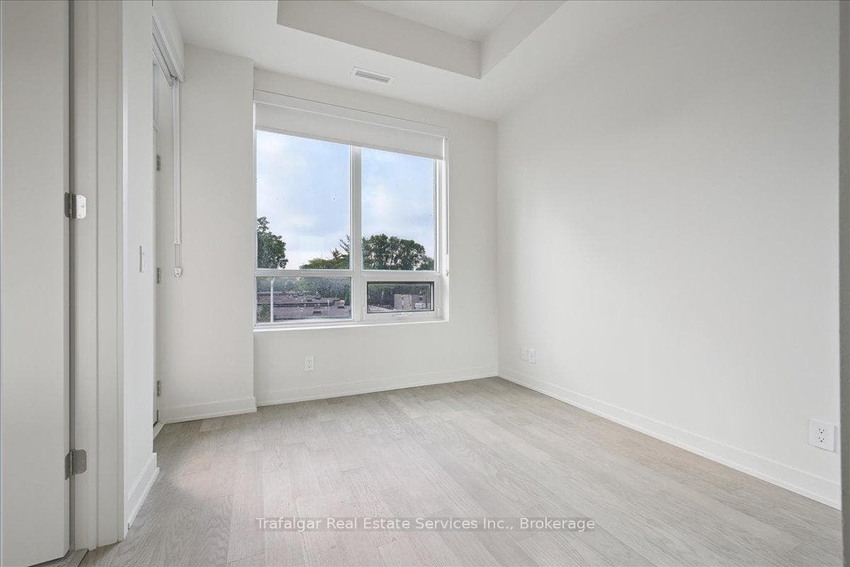123 Maurice Drive Unit 316 photo 4