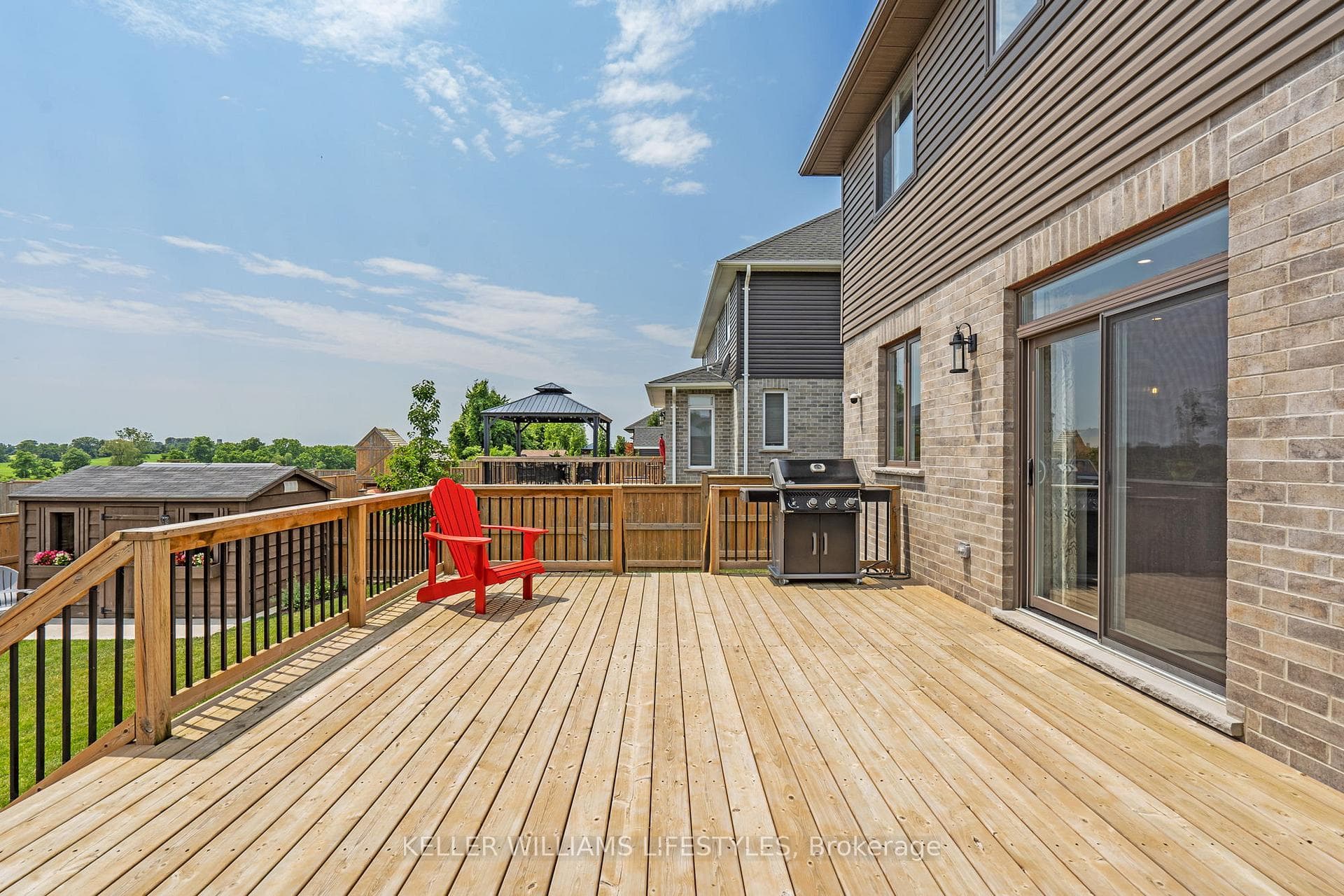 88 Graydon Drive photo 36