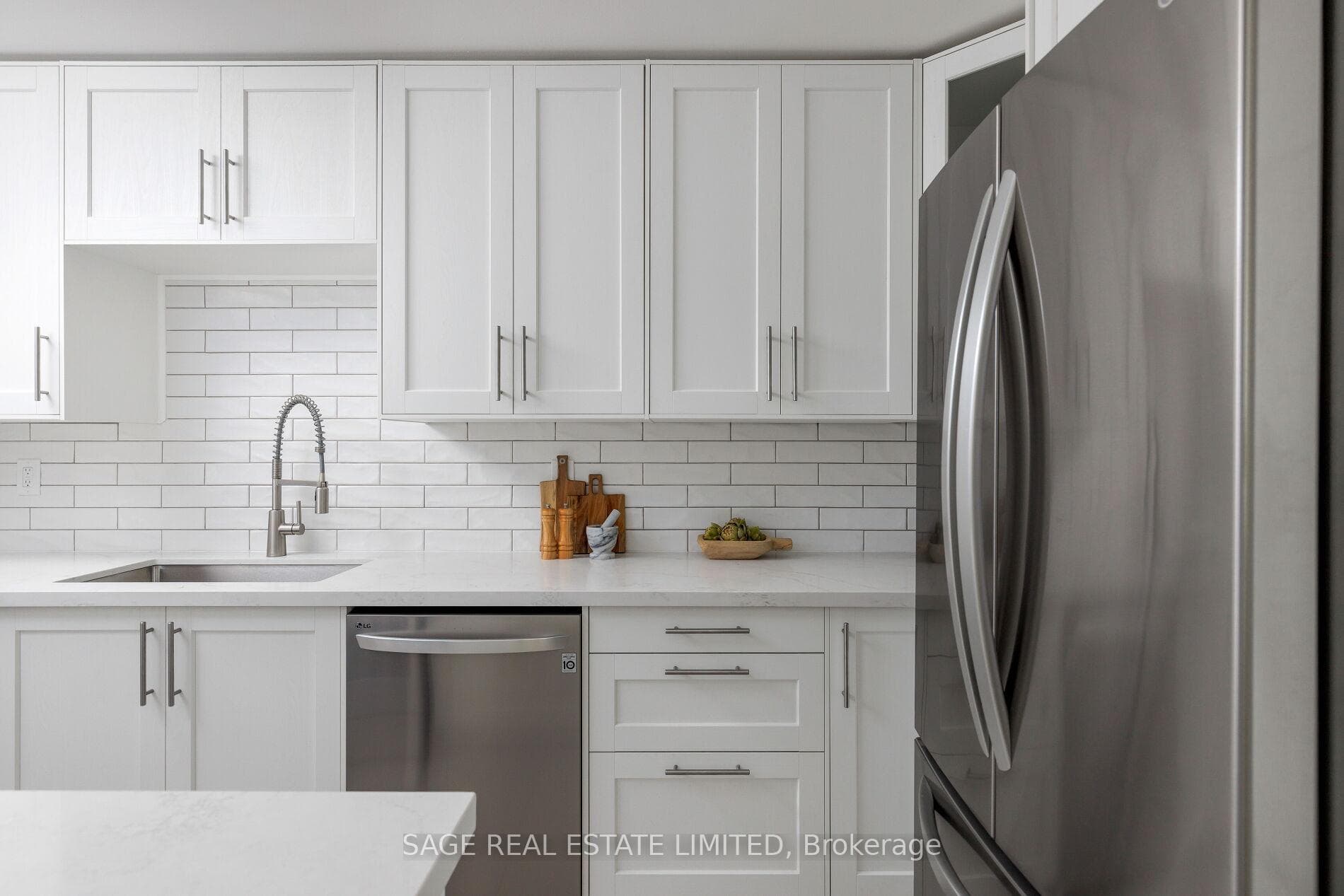61 Richview Road Unit 510 photo 20