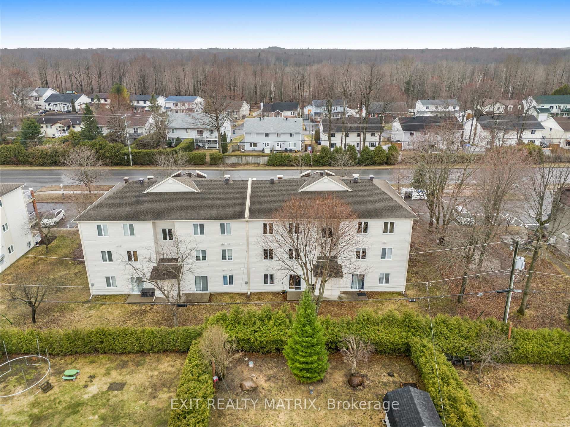 661 Spence Avenue Unit 6 photo 32