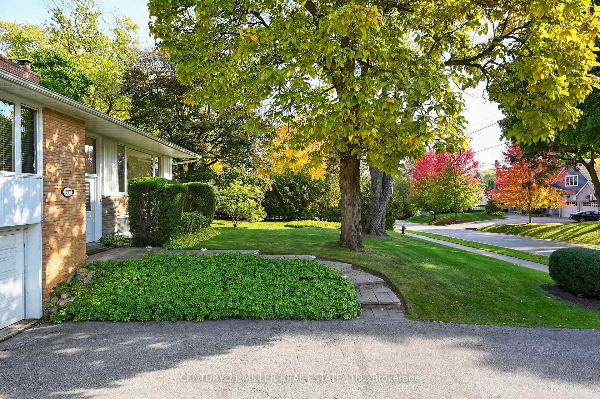 257 Wedgewood Drive photo 22