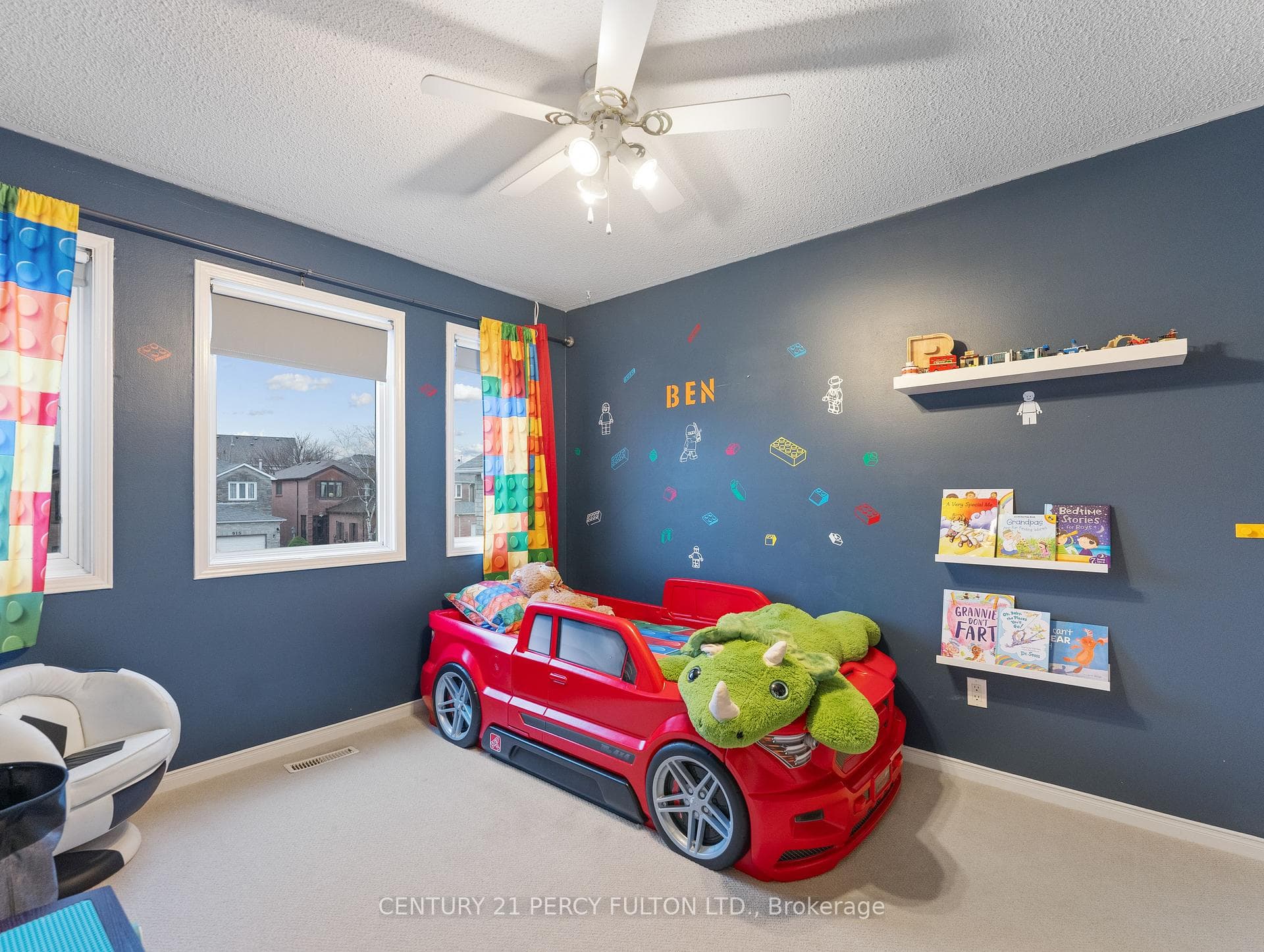 916 Rambleberry Avenue photo 15