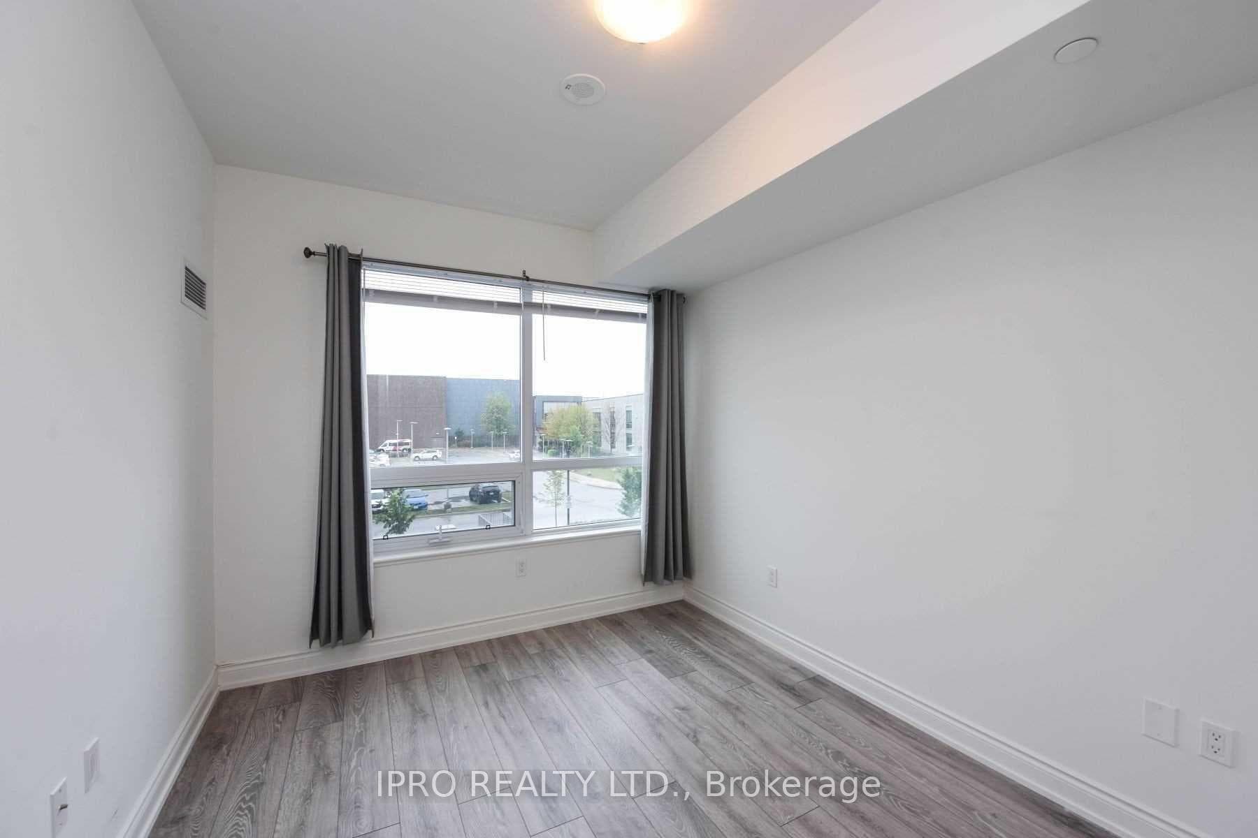 1050 Main Street Unit 223 photo 6