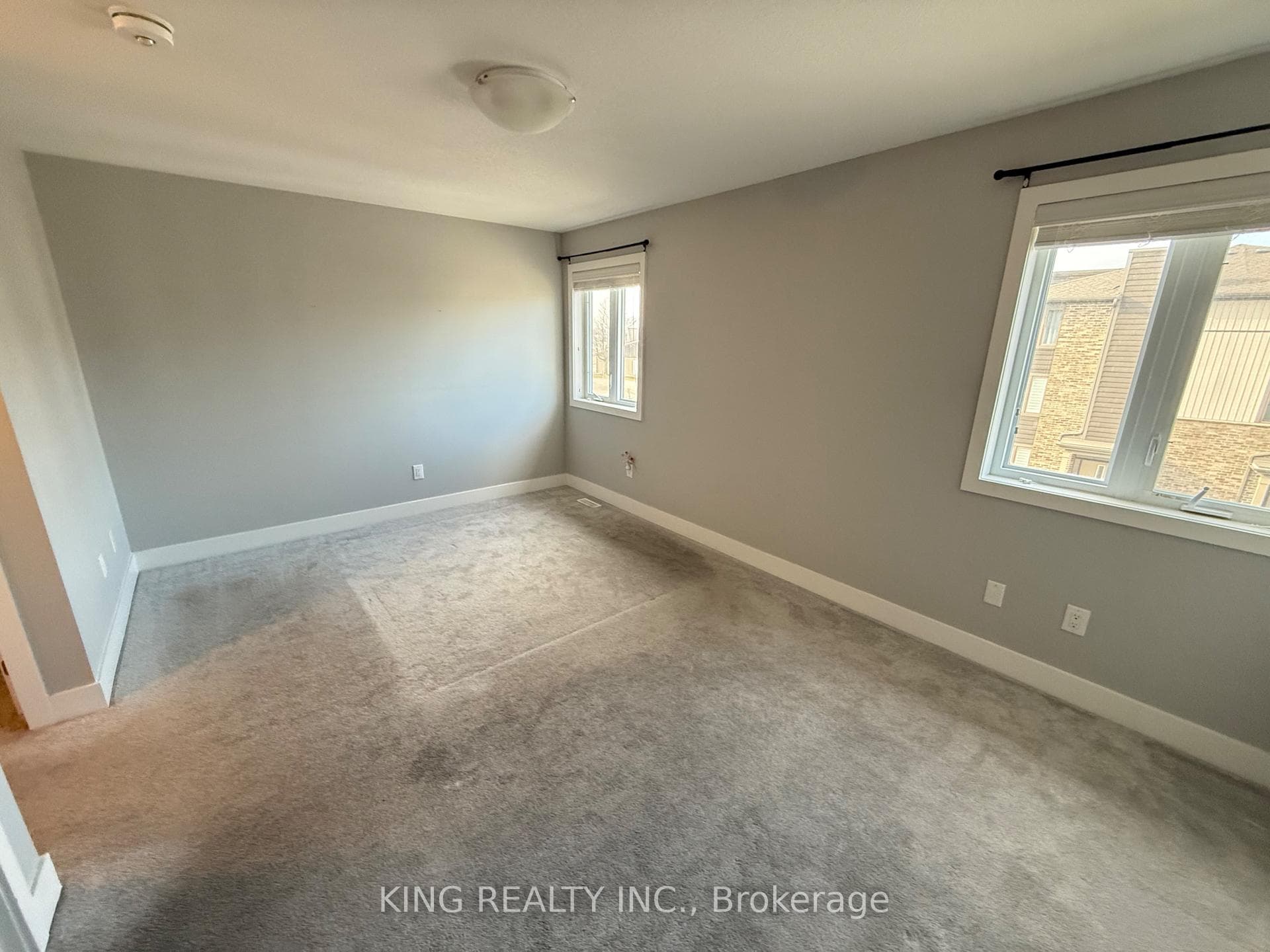 2070 Meadowgate Boulevard Unit 51 photo 32