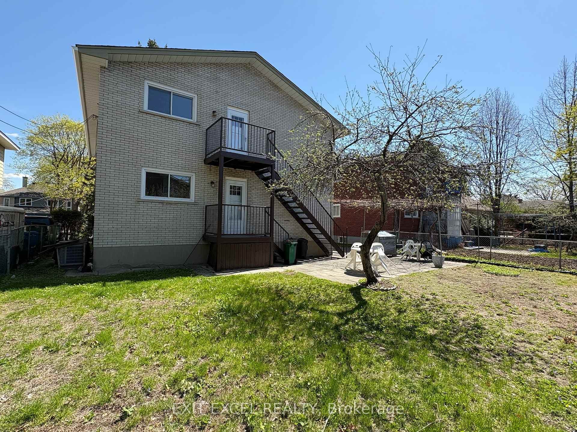 816 Dundee Avenue Unit 1 photo 11