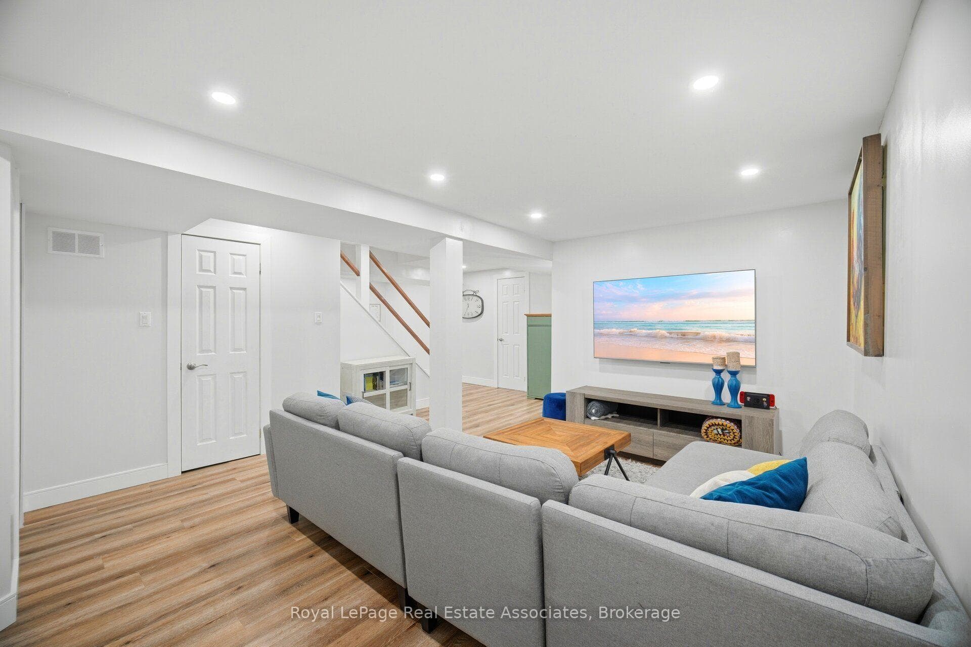 225 Barber Drive photo 35