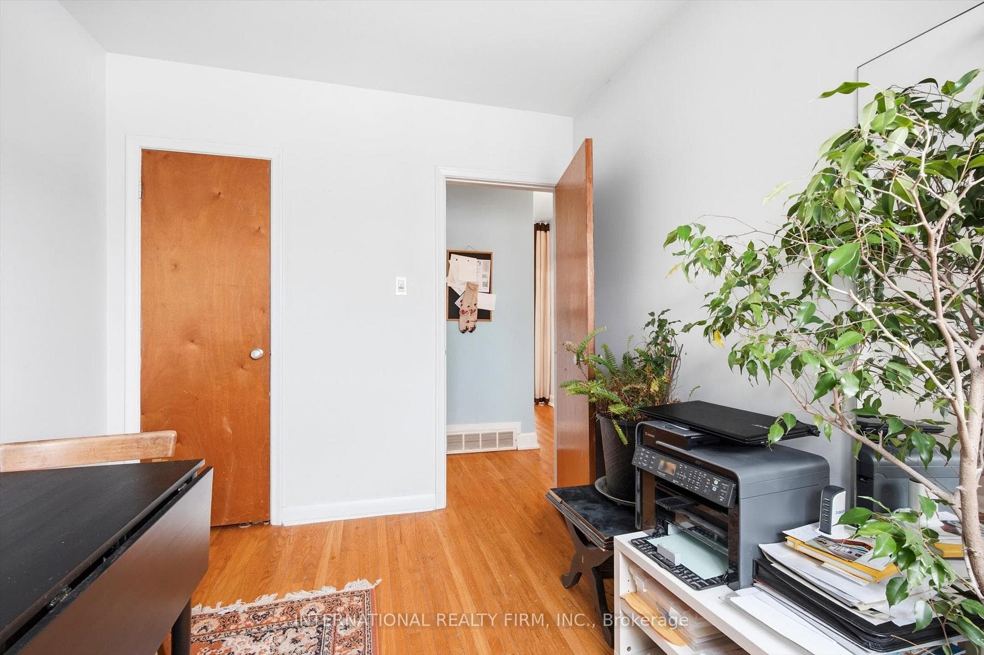 84 Hadrian Drive photo 18