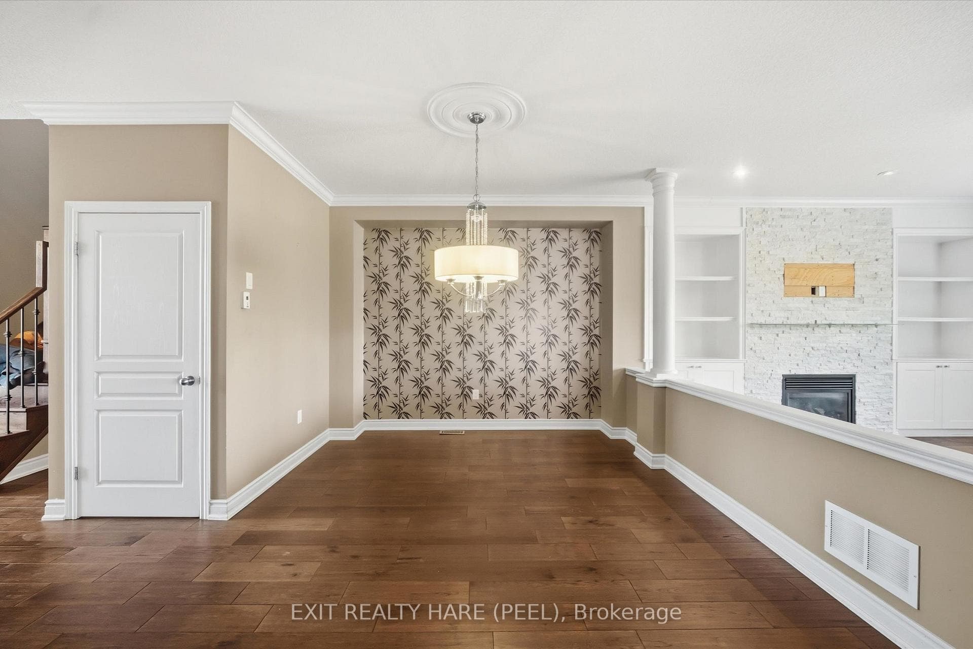 174 Irwin Avenue photo 10