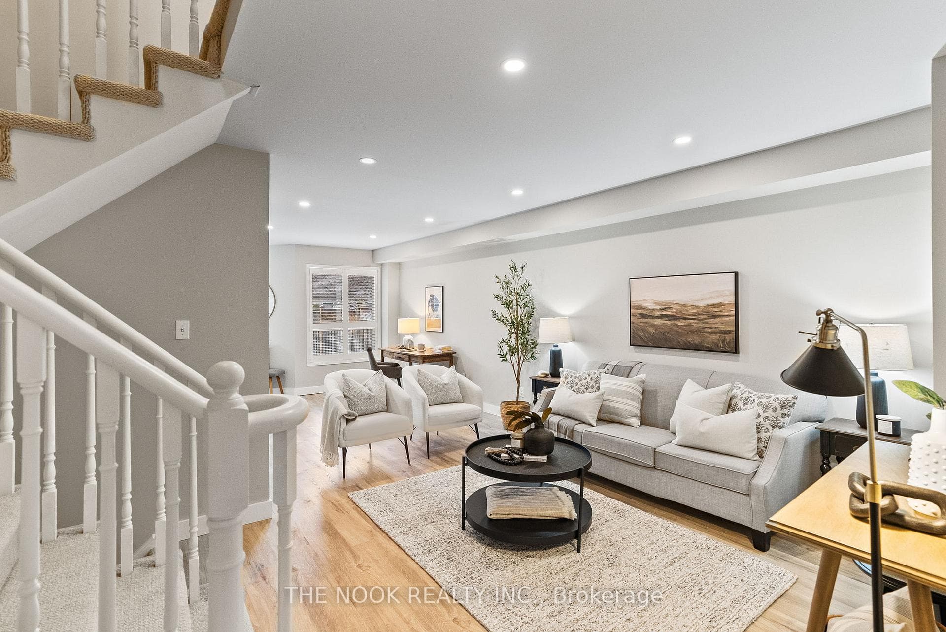88 Breakwater Drive photo 4