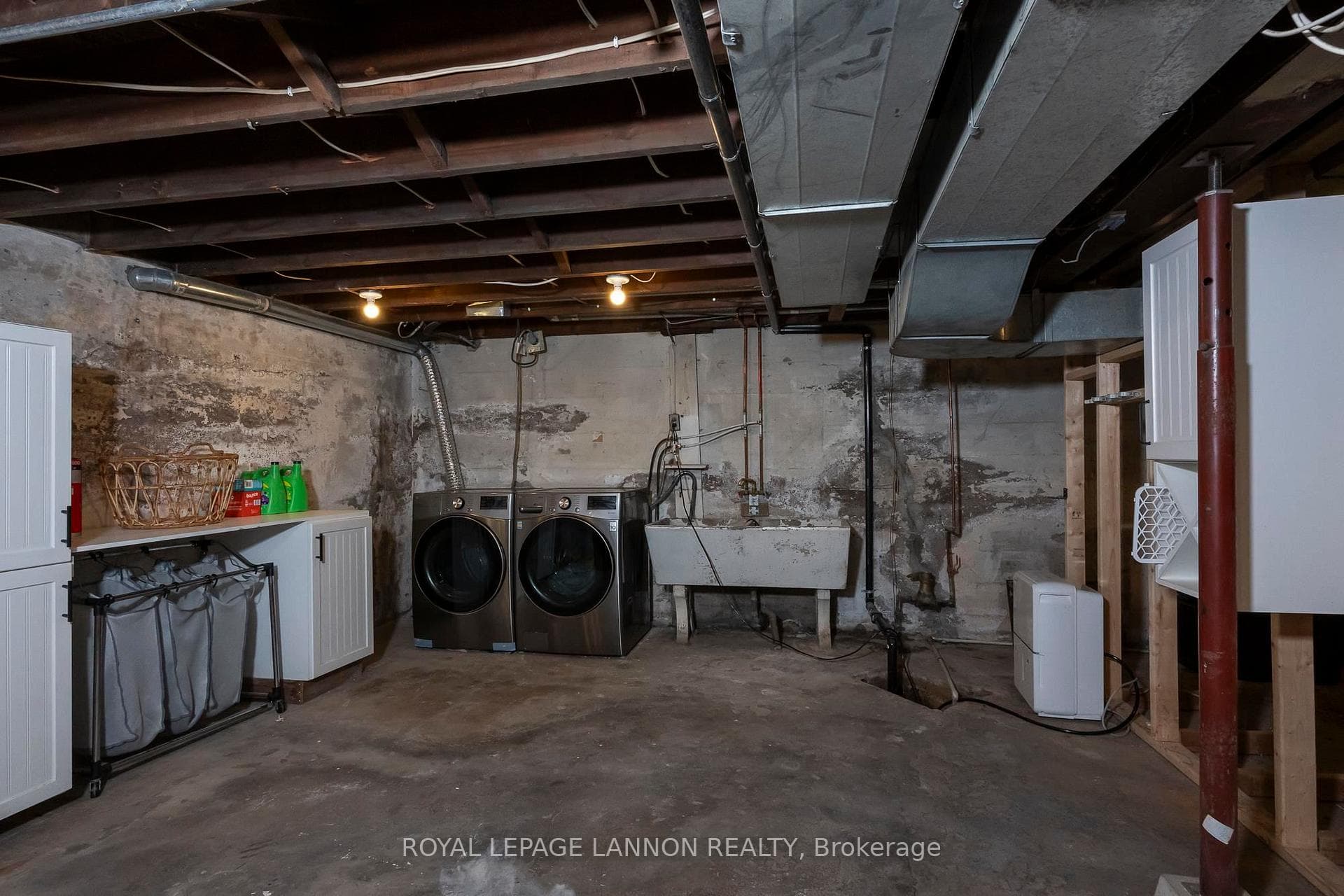 275 Harrington Avenue photo 37