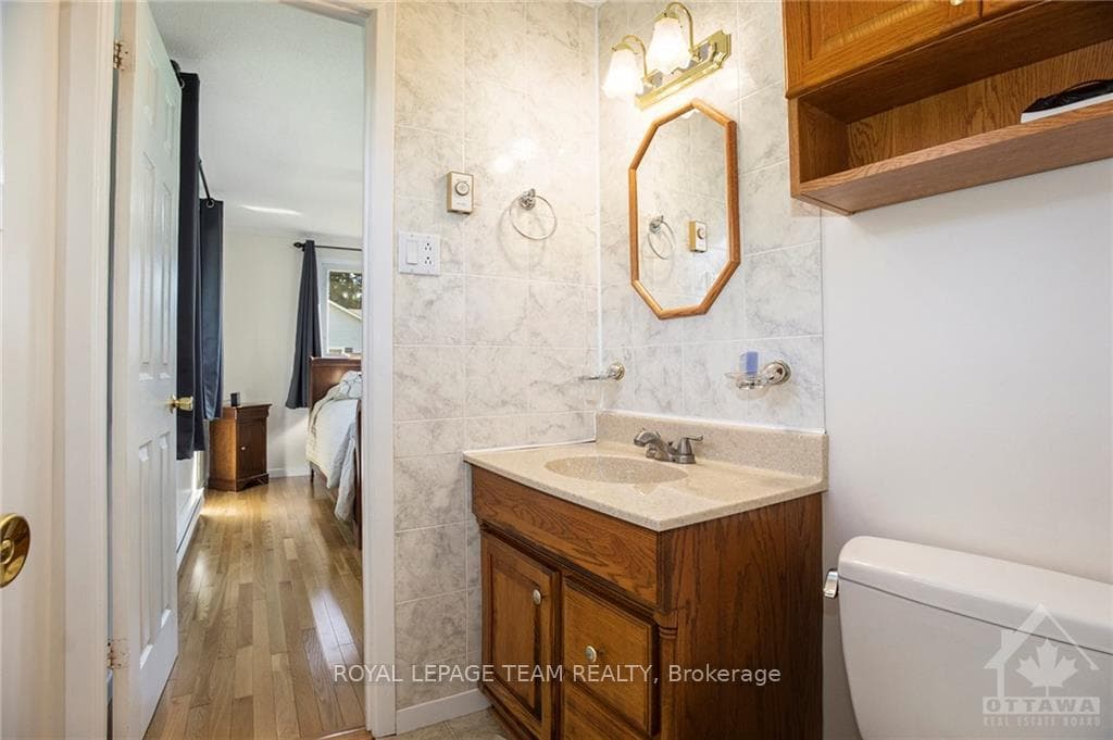12605 MAPLE RIDGE Road photo 16