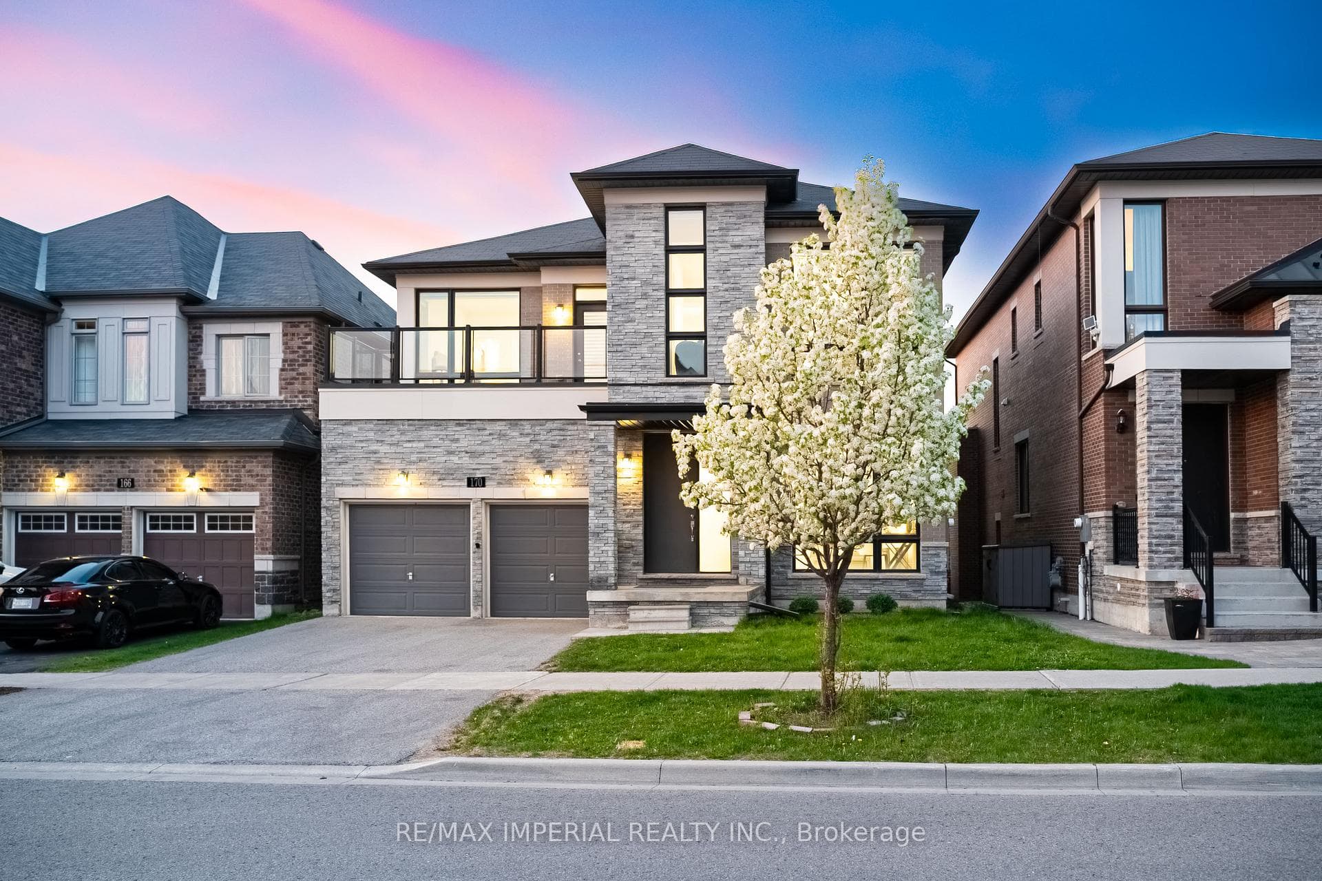 170 SCRIVENER Drive photo 3