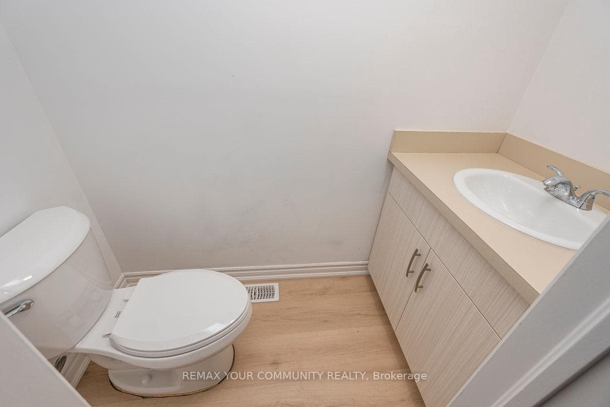 11 Plaisance Road Unit 2 photo 13
