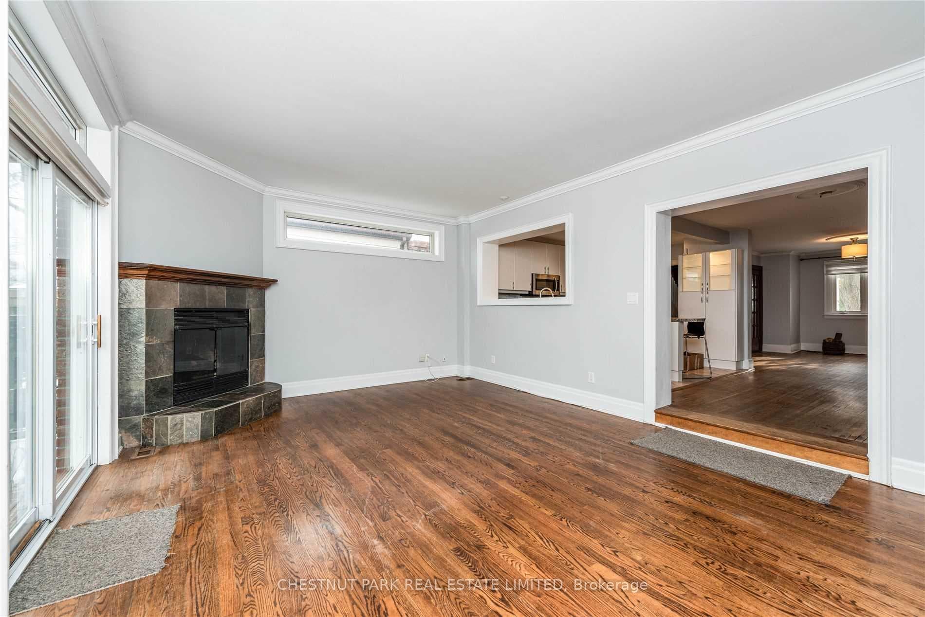 594 Hillsdale Avenue photo 3