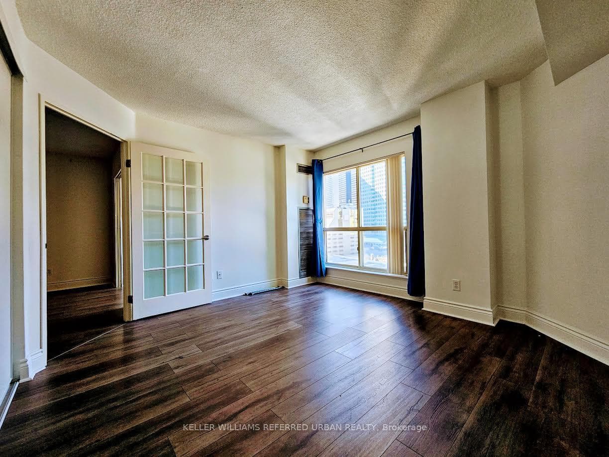 25 The Esplanade N/A Unit 1407 photo 8