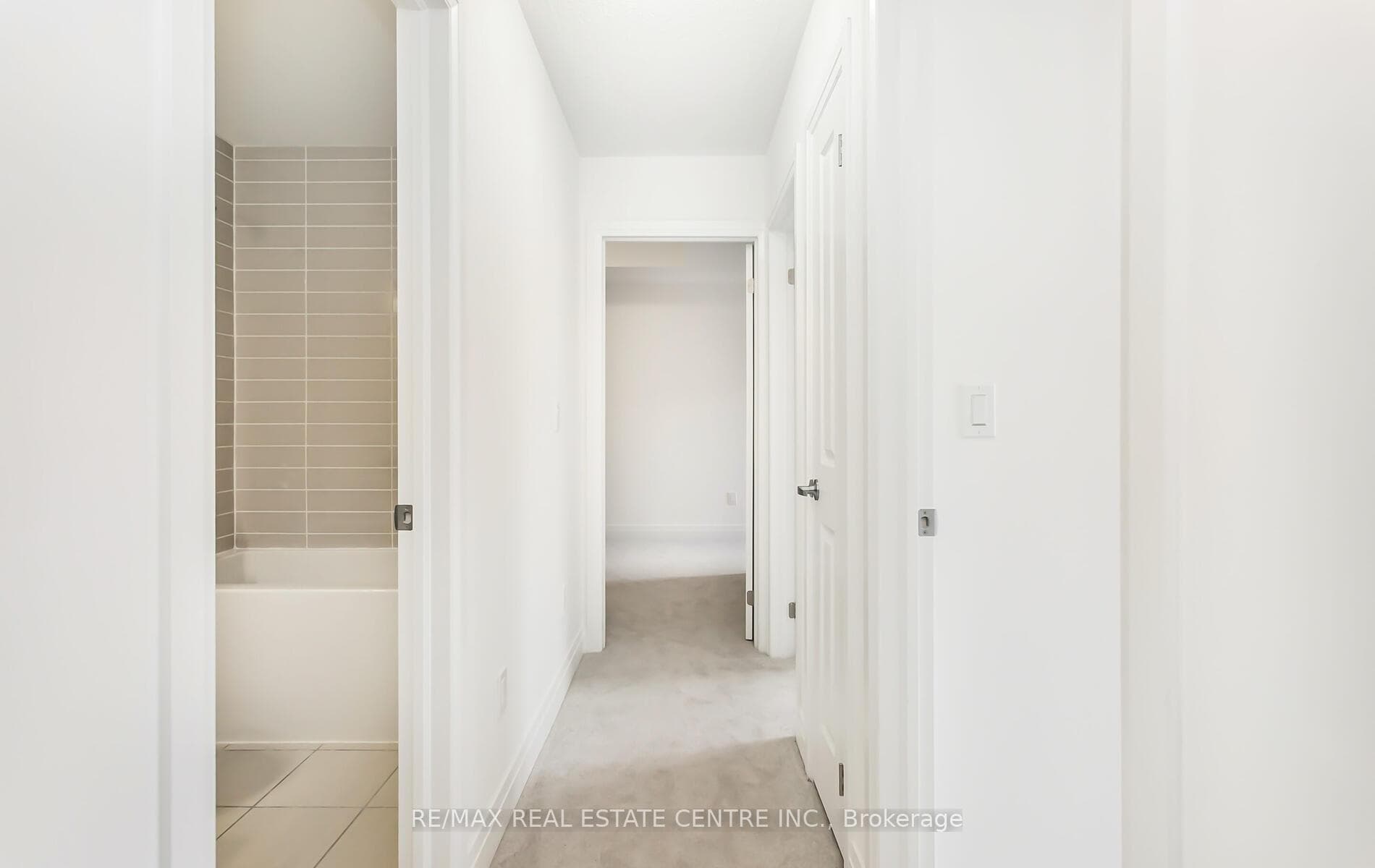 9 Waterside Way photo 25