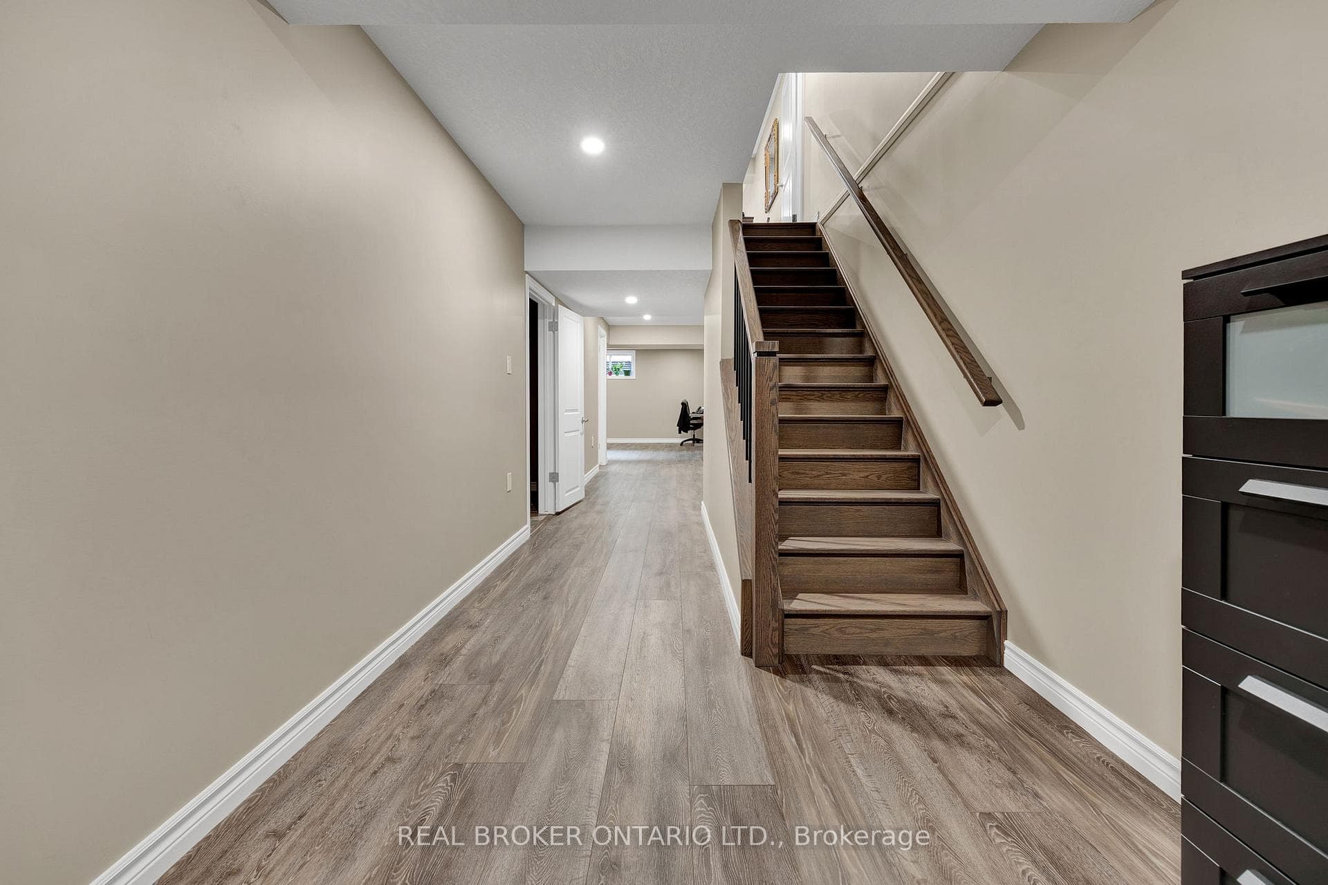 39 Rea Drive photo 25