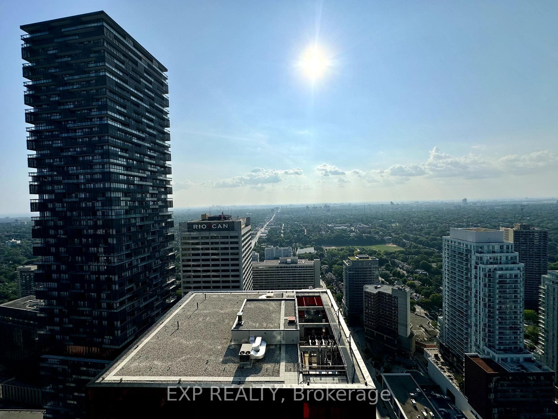 39 Roehampton Avenue Unit 4208 photo 12