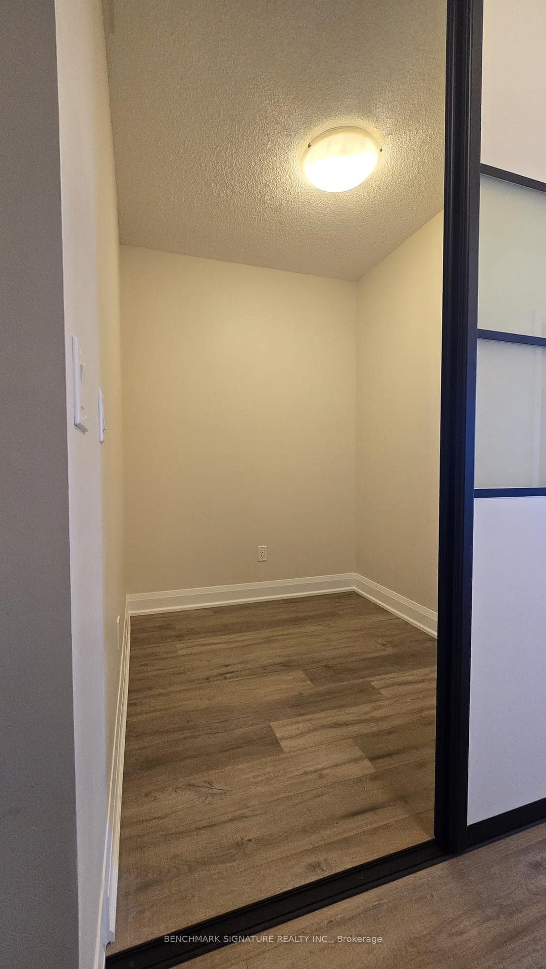 18 Graydon Hall Drive Unit 602 photo 6