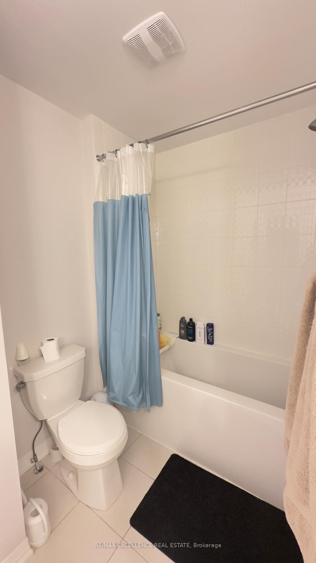 136 Freedom Crescent photo 12