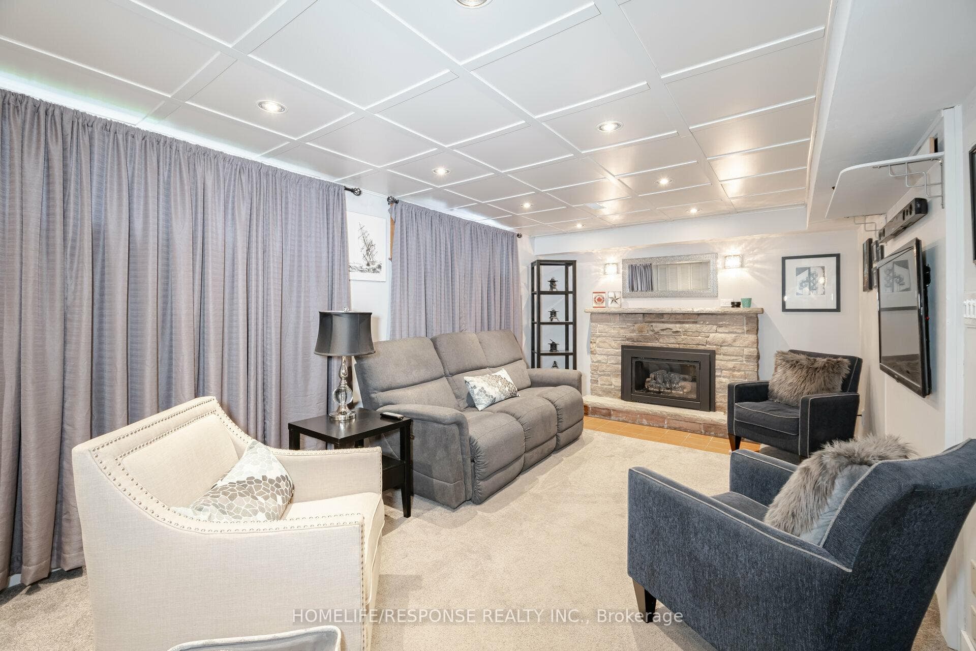 10 DIMPLEFIELD Place photo 14