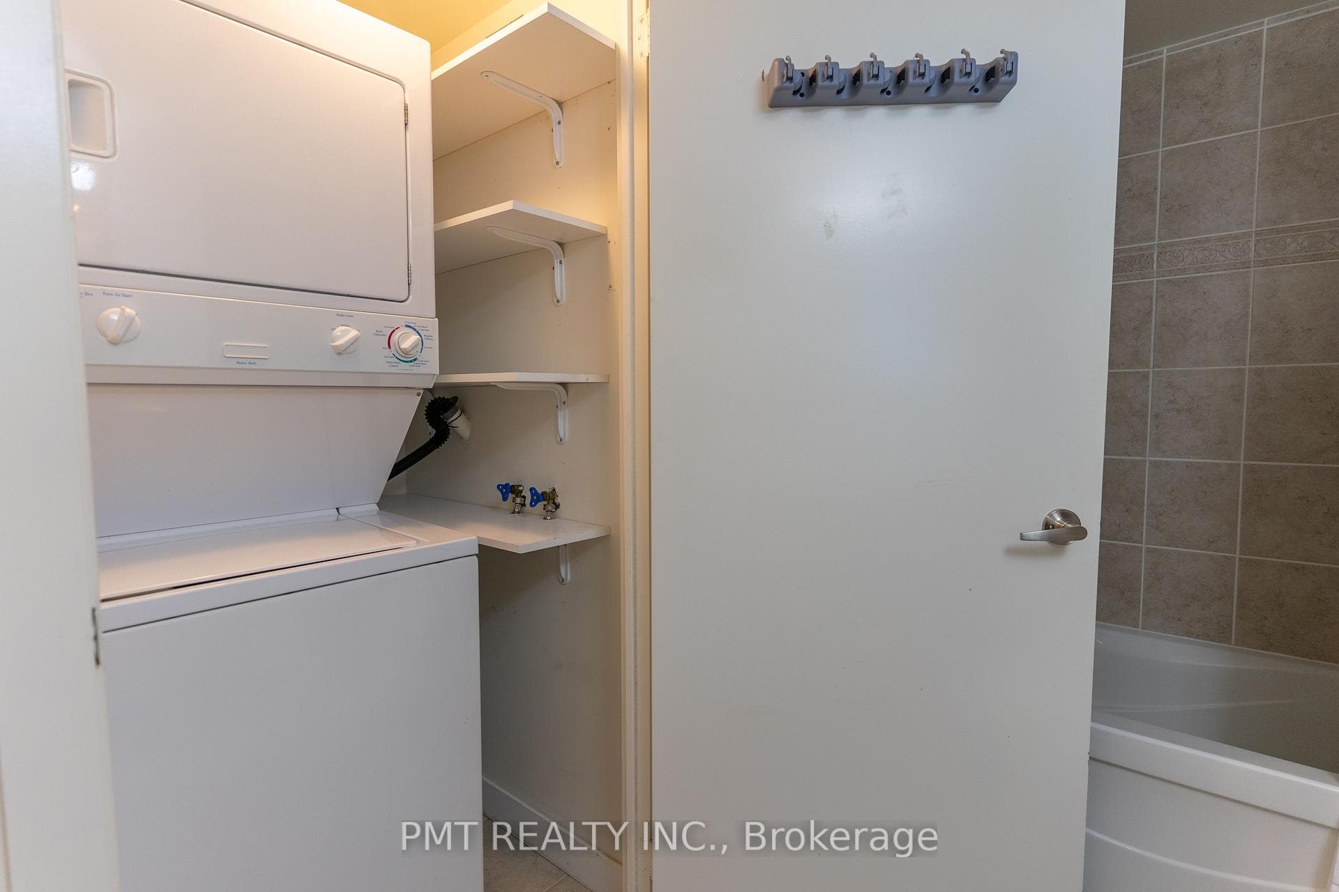 80 Western Battery Road Unit 1906 photo 17