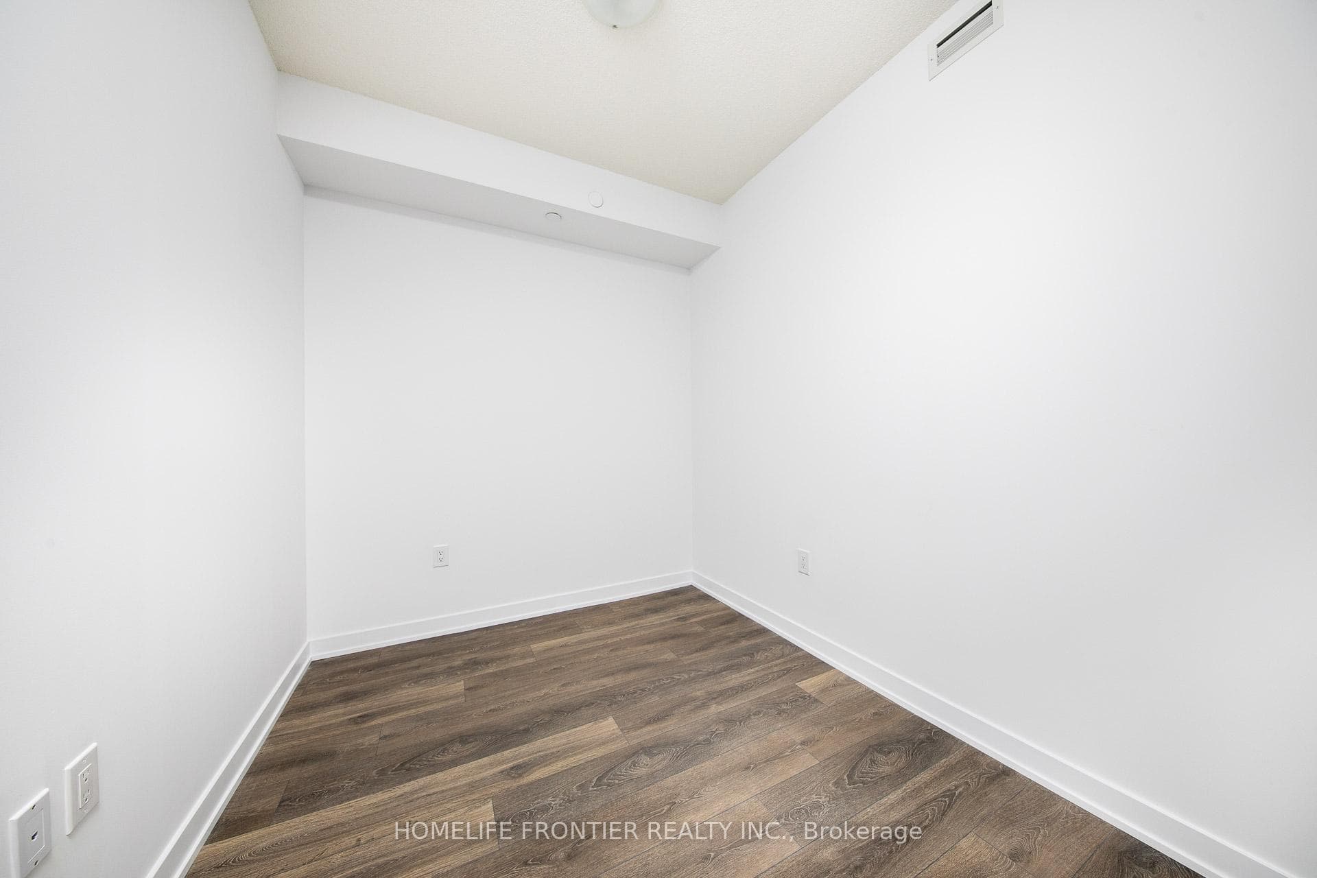 38 Honeycrisp Crescent Unit 1712 photo 6