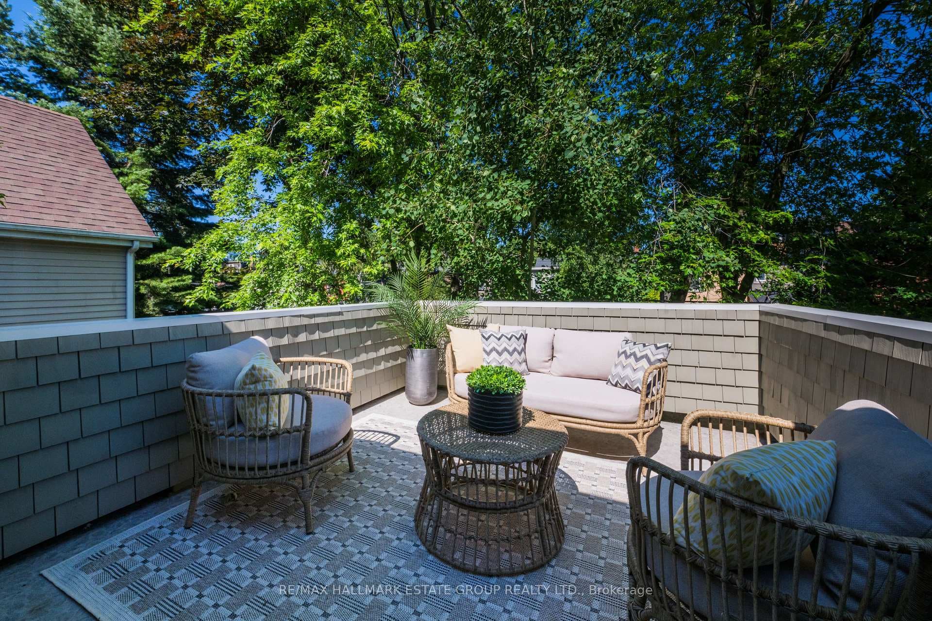 23 Brooklyn Avenue photo 31