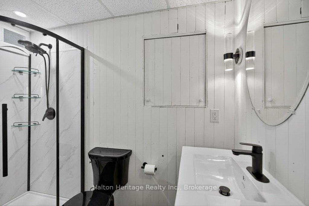 14 Brucedale Avenue photo 30