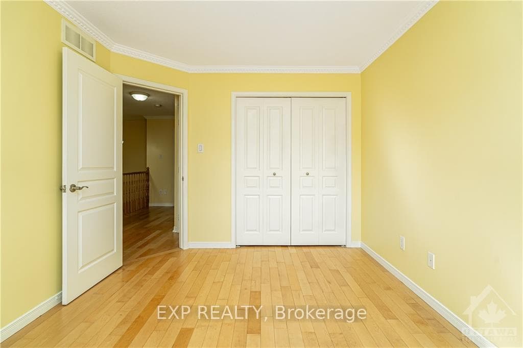 611 BRAECREEK Avenue photo 17