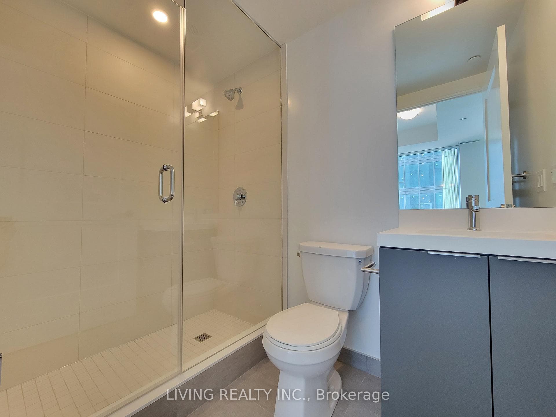 8 Widmer Street Unit 2203 photo 6