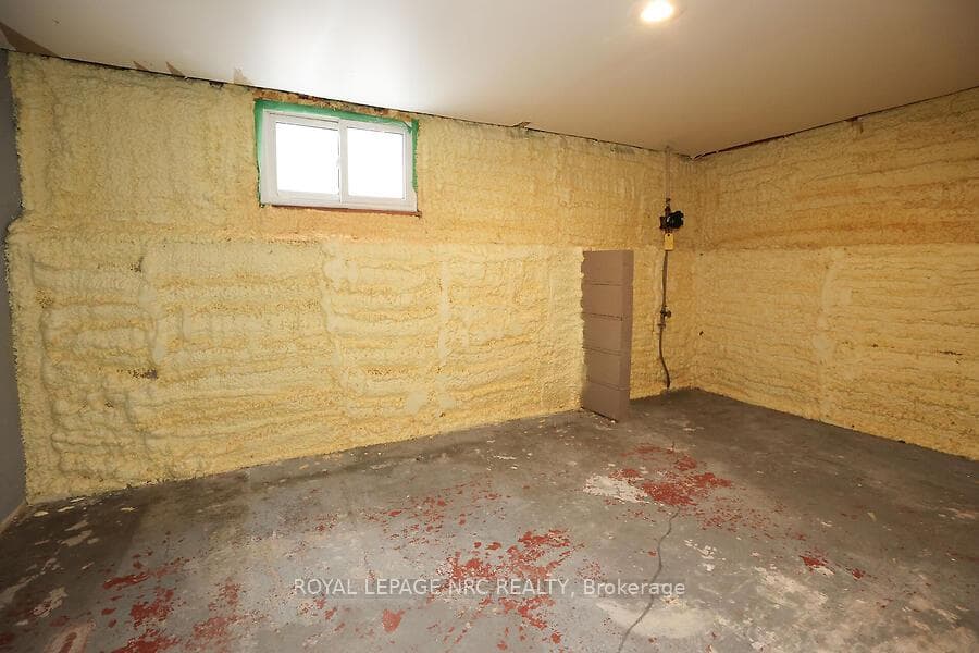 290 Humboldt Parkway photo 17