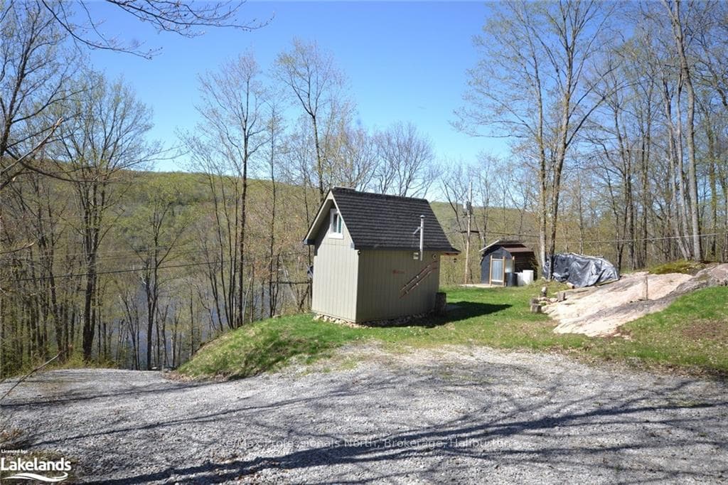 1025 SELECT Trail photo 20