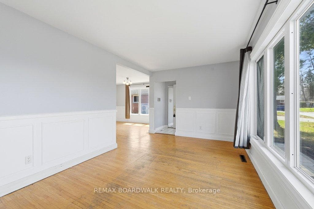 1279 Adirondack Drive photo 6