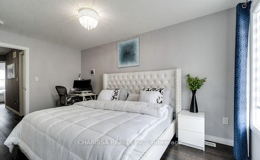61 Farley Lane photo 25