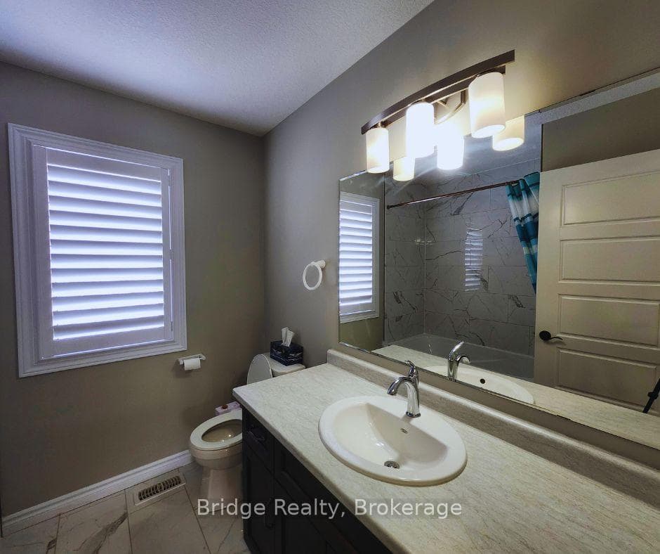 83 Burton Street photo 25