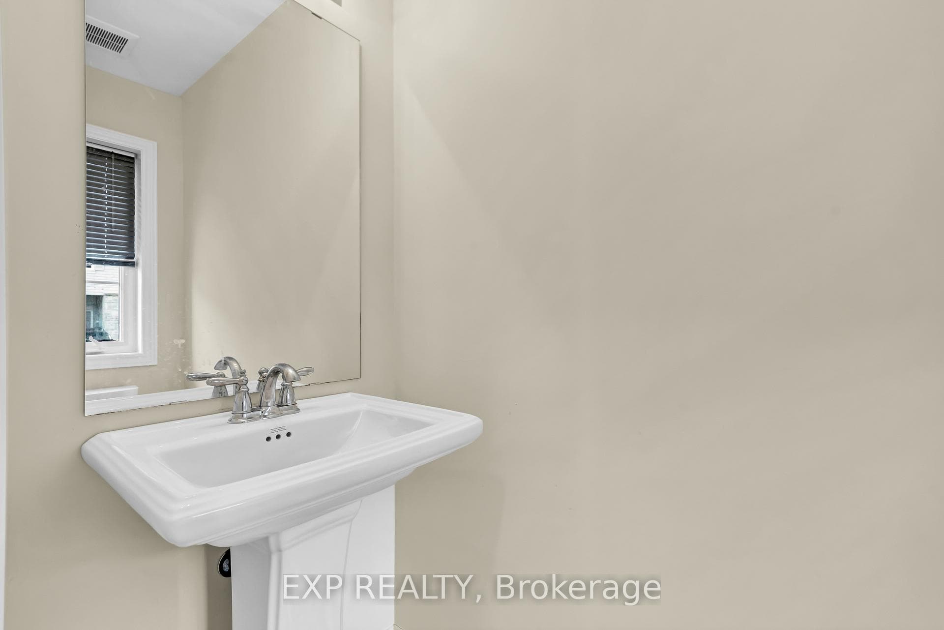 11 Garlent Avenue photo 8