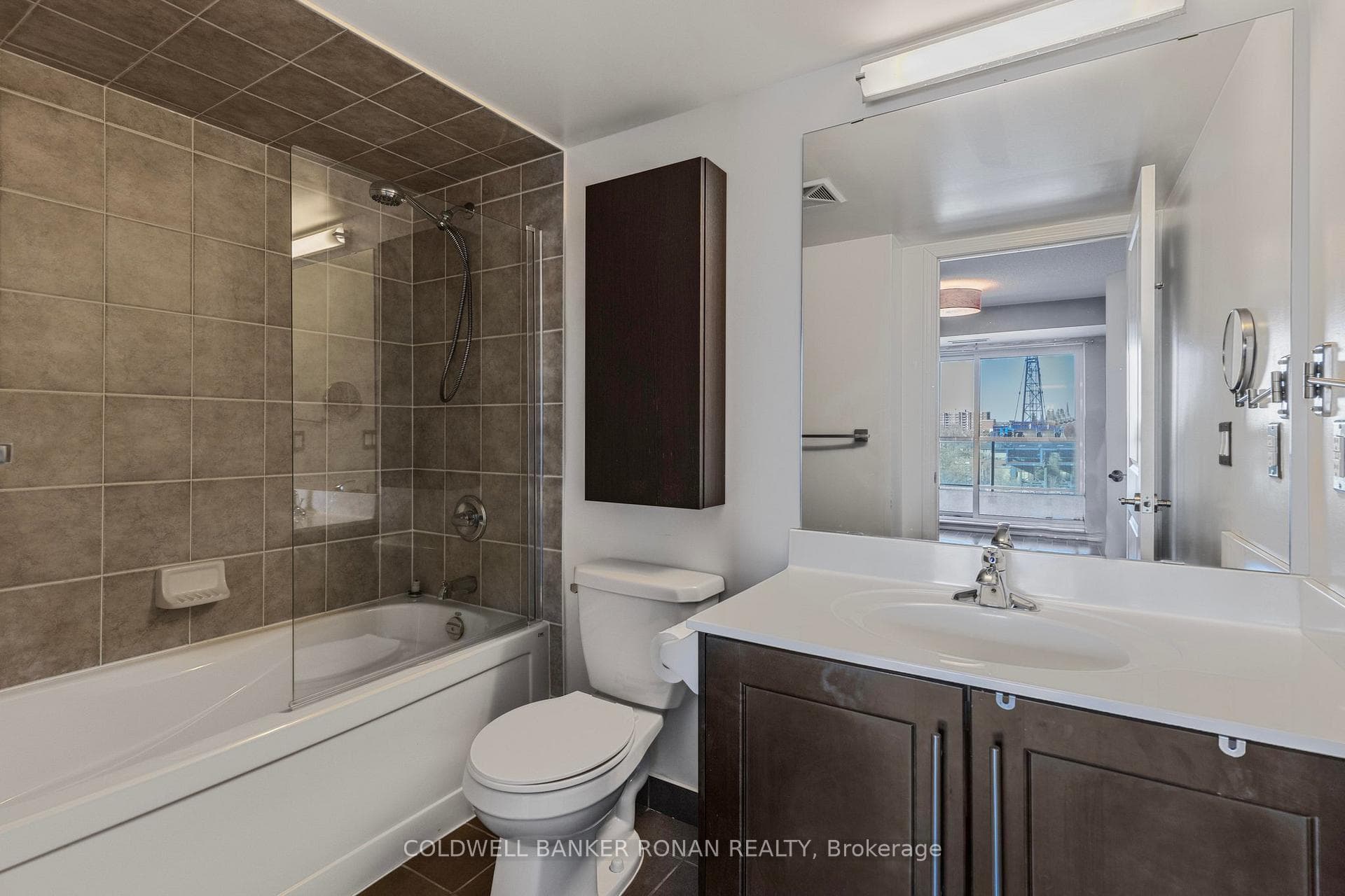 18 Harding Boulevard Unit 1203 photo 16